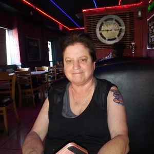 Meet your Posher, Monique